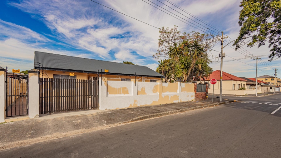 11 Bedroom Property for Sale in Richmond Estate Western Cape